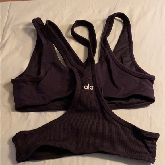 ALO Yoga Other - Trackie Bra